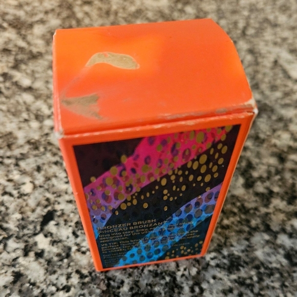 🆕️Victoria's Secret Beauty Kabuki Bronzer Brush